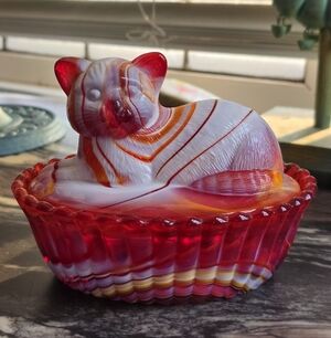 Westmoreland Cat On Basket / Hen On Nest / Kitten On Basket Red Orange Slag RARE